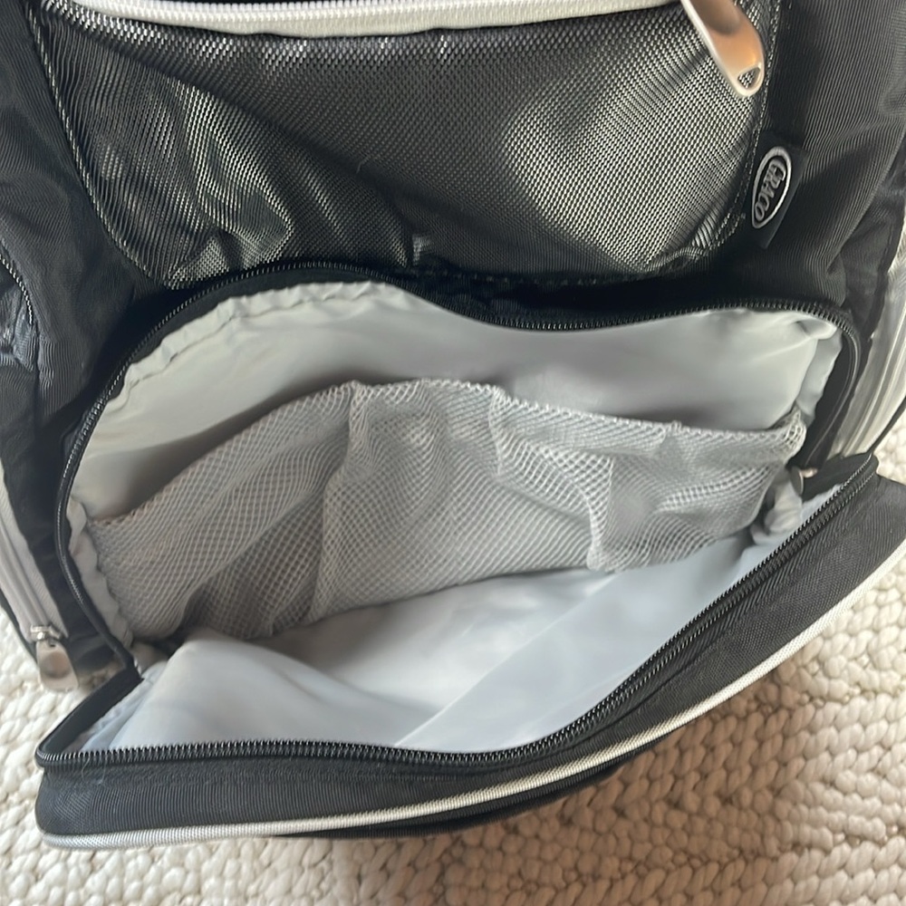 Graco Diaper bag - Picture 3 of 8
